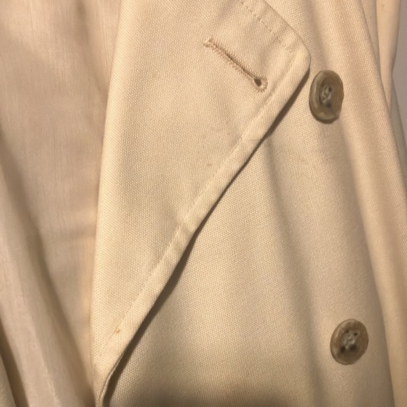 London Fog Raincoat - Picture 6 of 8